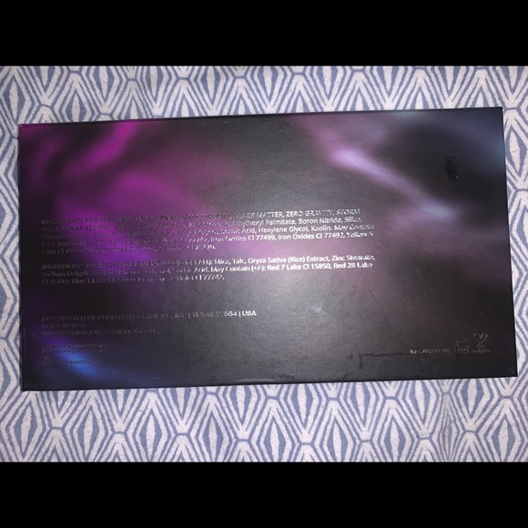 Celestial Thunder Eyeshadow Palette - Picture 3 of 5